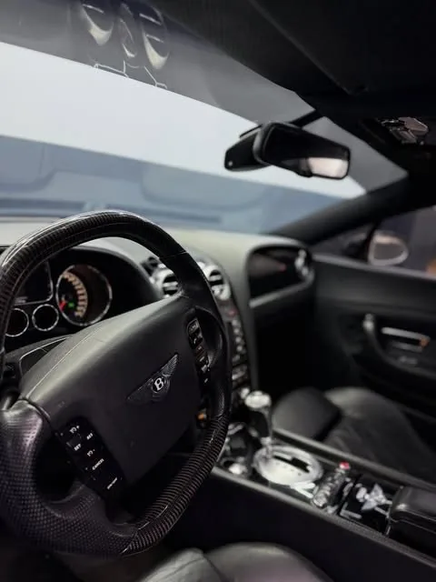 Interiér Bentley Continental GT